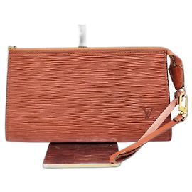 Sac pochette Louis Vuitton Epi Accessoires Marron