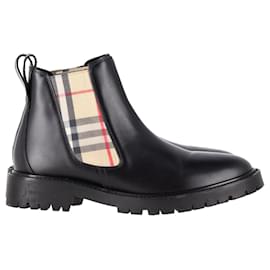 Burberry-Botas Chelsea Burberry en cuero negro-Negro