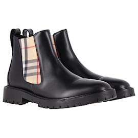 Burberry-Botas Burberry Chelsea em couro preto-Preto