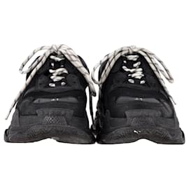 Balenciaga-Balenciaga Triple S Sneakers in Black Mesh and Polyurethane-Black