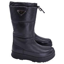 Botas acolchadas Prada Moon en piel de becerro negra Negro