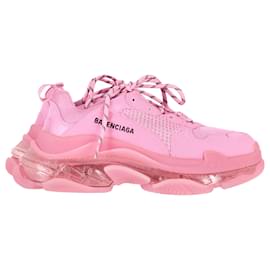 Balenciaga-Balenciaga Triple S Clear Sole Sneakers in Pastel Pink Polyester-Pink