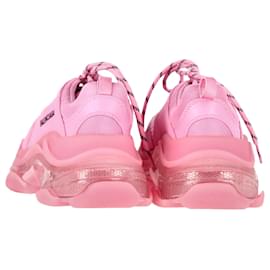 Balenciaga-Balenciaga Triple S Clear Sole Sneakers in Pastel Pink Polyester-Pink