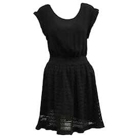 Sandro-Sandro Paris-Kleid mit Netzrock aus schwarzer Polyester-Viskose.-Schwarz