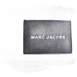 Marc Jacobs-Marc Jacobs The Tote Medium Bag in Black Calfskin Leather-Black