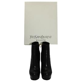 Saint Laurent-Botins Yves Saint Laurent Tribute em couro preto-Preto