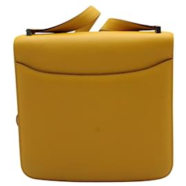 Hermès-Hermes Evercolor 2002 20 Shoulder Bag in 'Jaune Ambre' Mustard Yellow Leather-Yellow