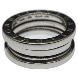 Anel Bulgari B.Zero1 em ouro branco 18K com 3 bandas, tamanho 54, hardware em ouro prateado. Gold hardware