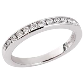 Tiffany & Co-TIFFANY & CO. Aliança de casamento de diamante com meio círculo conjunto de canais, Platina, 0.24 ctw-Prata,Metálico