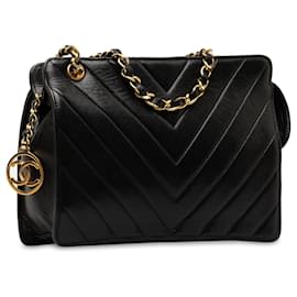 Chanel-Chanel Black Chevron Lambskin Shoulder Bag-Black