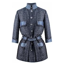 Chanel-Chaqueta de tweed con botones y cinturón-Azul