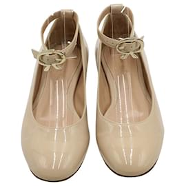 Gianvito Rossi-Gianvito Rossi Ankle Strap Ballet Flats in Nude Patent Leather-Brown,Flesh