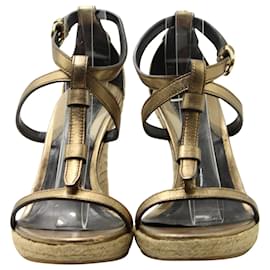 Burberry-Burberry Metallic Wedge Espadrille Sandals in Gold Leather-Golden,Metallic