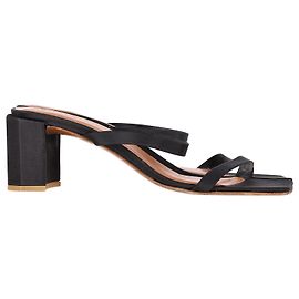 By Far Tanya Pantoletten aus schwarzem Satin Schwarz