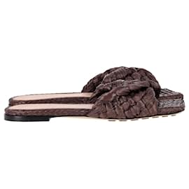 Bottega Veneta-Bottega Veneta Lido Flat Slide Sandals in Brown Woven Straw -Brown