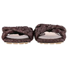 Bottega Veneta-Bottega Veneta Lido Flat Slide Sandals in Brown Woven Straw -Brown
