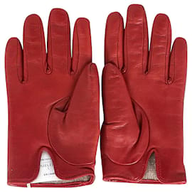 Valentino Garavani-Valentino Garavani Quilted Rockstud Embellished Gloves in Burgundy Leather-Red,Dark red