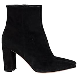 Gianvito Rossi-Botins Gianvito Rossi com bico fino em camurça preta-Preto