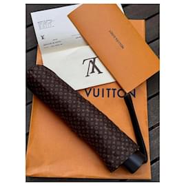 Louis Vuitton-Presentes VIP-Castanho escuro
