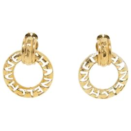 Chanel-PENDIENTES CLIPS CON LOGO CHANEL CRIOLES VINTAGE 1990-1991 Pendientes de metal-Dorado