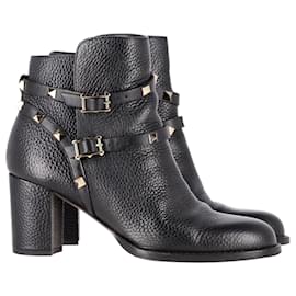 Valentino Garavani-Valentino Garavani Rockstud Block-Heel Ankle Boots in Black Leather-Black
