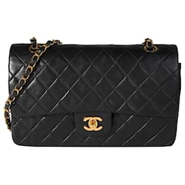 Chanel-Bolsa Chanel Vintage Preto Acolchoado Pele de Cordeiro Médio Clássico Forrado com Flap-Preto