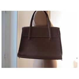 Just Campagne-Camel leather bag.-Caramel