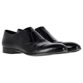 Prada-Prada Dress Loafers aus schwarzem Kalbsleder-Schwarz