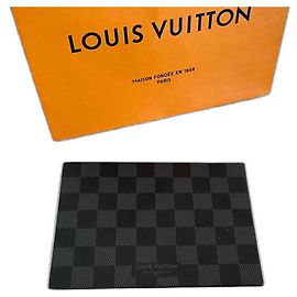 Louis Vuitton VIP-Geschenke Schwarz Silber Weiß