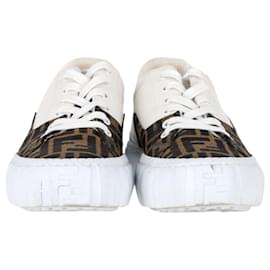Fendi-Fendi Tobacco Zucca Force Low Top Sneaker aus weißem Leder-Weiß,Roh