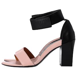 Chloé-Sandali Chloe con cinturino alla caviglia bicolore in pelle nera e rosa-Nero