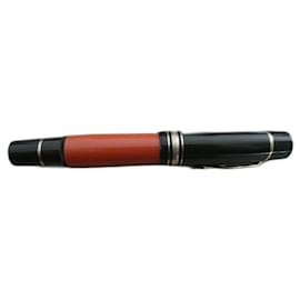 Montblanc-Limited edition fountain pen from 1992, Hemingway edition, 18k gold nib, IN GOOD CONDITION-Orange