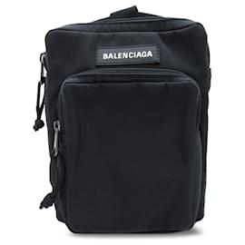 Balenciaga-Sac à bandoulière Balenciaga Explorer en nylon noir-Noir