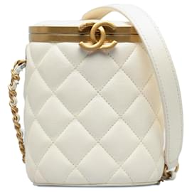 Chanel-Kleine gesteppte weiße Chanel-Boxtasche mit Krone aus Lammleder-Weiß