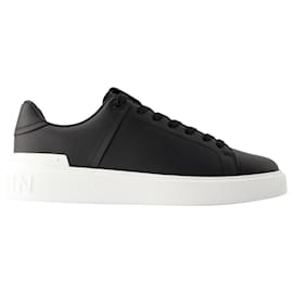 Balmain-B-Court Sneakers - Balmain - Leather - Black-Black