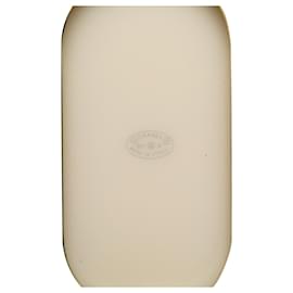 Chanel-Colar com pingente de caixa de cartão de resina embelezada com cristal branco Chanel-Branco