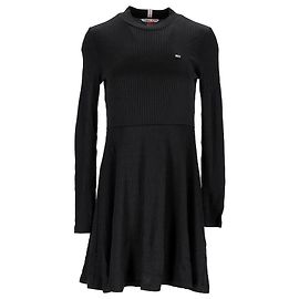 Vestido feminino Tommy Hilfiger canelado e flare em viscose preta Preto