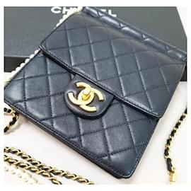 Chanel-Chanel Black Small Chic Pearls Flap Bag-Black