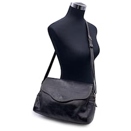 Gianfranco Ferré-Vintage Black Leather Messenger Shoulder Bag-Black