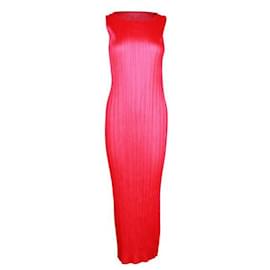 Pleats Please-Himbeere/ Fuchsiafarbenes, plissiertes langes Kleid-Pink