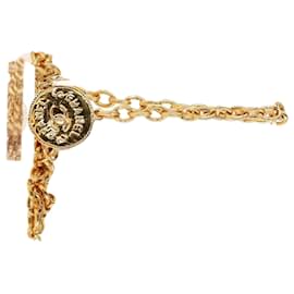 Chanel-Cinturón de eslabones de cadena con medallón y logo CC de Chanel en metal dorado-Dorado