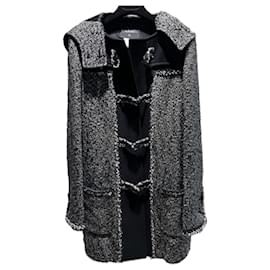 Chanel-Abrigo de tweed negro con cierre de CC.-Negro