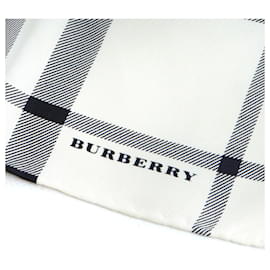 Burberry-Lenço de seda BURBERRY T.  Seda-Bege