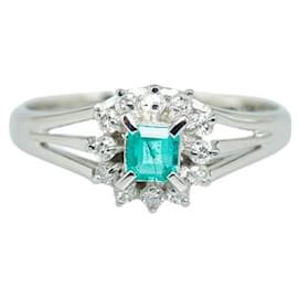 Autre Marque-Platinum Emerald Ring-Other