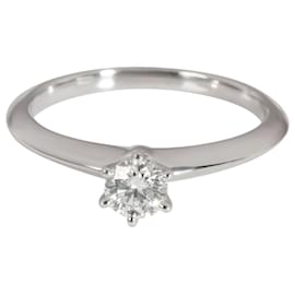 Tiffany & Co-TIFFANY & CO. Anel de noivado de diamante em platina I VS1 0.27 ctw-Prata,Metálico