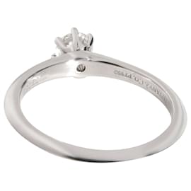 Tiffany & Co-TIFFANY & CO. Anello di fidanzamento con diamante solitario in platino G VS1 0.28 ct-Argento,Metallico