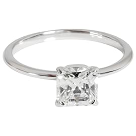 Tiffany & Co-TIFFANY Y COMPAÑIA. Anillo de compromiso de diamantes verdaderos en platino G-H VS1 11 por cierto-Plata,Metálico