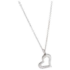 Piaget-Diamant-Herz-Halskette in 18K Weißgold 0.24 ctw Silber Metallisch