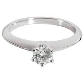 Tiffany & Co-TIFFANY & CO. Anel de noivado de diamante em platina I VS1 0.33 ctw-Prata,Metálico