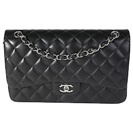 Chanel-Chanel Black Quilted Lambskin Jumbo Classic lined Flap Bag-Black